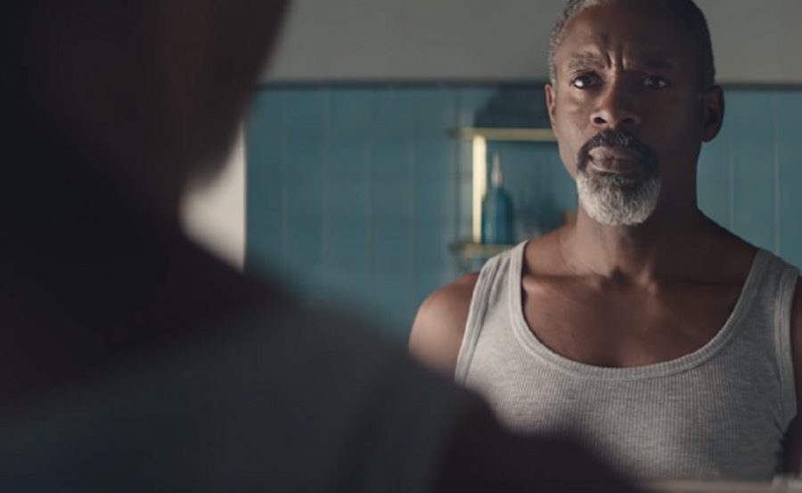 Gillette%27s+new+campaign+%22Is+this+the+best+a+man+can+get%3F%22+plays+on+its+slogan+of+over+three+decades%2C+%22The+Best+a+Man+Can+Get.%22+The+new+campaign+combats+%22toxic+masculinity%22+urging+men+to+do+better.+%5BPhoto+Credit%3A+Tubefilter%5D