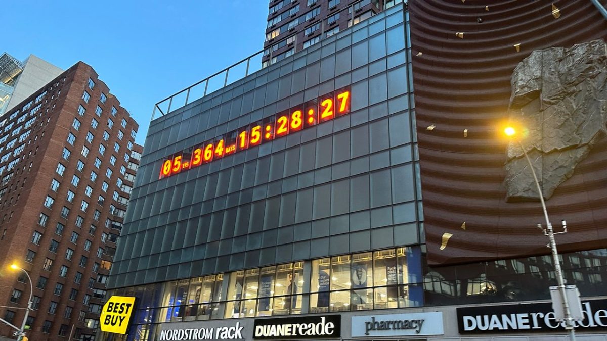 Climate Change Clock in Union Square, New York (Credit: Ron Lee)